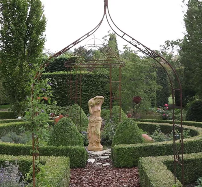 Gartengestaltung - Romantischer Garten